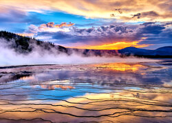 Stany Zjednoczone, Park Narodowy Yellowstone, Gorące, Źródło, Opary, Las, Wzgórze, Zachód słońca