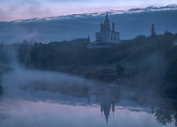 Rzeka Kamienka, Mgła, Cerkiew, Świt, Suzdal, Obwód włodzimierski, Rosja