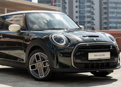 Mini Cooper S E Resolute