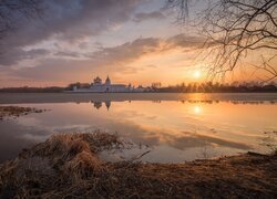Klasztor, Monaster Ipatiewski, Rzeka Kostroma, Zachód słońca, Kostroma, Rosja
