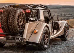 Morgan Plus Four CX-T, Tył