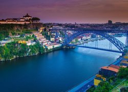 Most Dom Luis I na rzece Duero w Porto w Portugalii