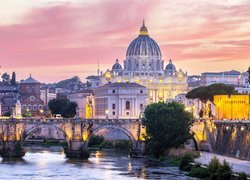 Most Ponte Umberto I i Bazylika Świętego Piotra