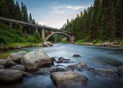 Most Rainbow Bridge nad rzeką Payette River