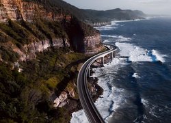 Most Sea Cliff Bridge nad oceanem