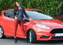 Czerwony, Ford Fiesta ST, 2013, Kobieta, Nadia Forde