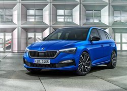 Niebieska Skoda Scala