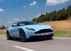 Aston Martin DB11