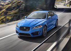 Niebieski, Jaguar XFR-S, 2013