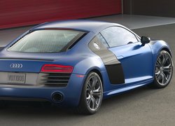 Niebieskie, Audi R8, Tył