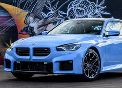 Niebieskie BMW M2