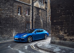 Niebieskie, Porsche Panamera S E-Hybrid, 2013, Domy, Ulica