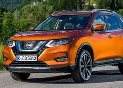 Nissan X-Trail, Przód