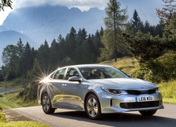 Nowa Kia Optima elegancka komfortowa