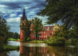 Niemcy, Saksonia, Zamek Schloss Muskau, Mużaków, Rzeka Nysa Łużycka, Drzewa