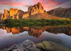 Stany Zjednoczone, Arizona, Góry, Goldfield Mountains, Rzeka, Salt River, Roślinność, Odbicie