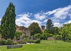 Ogród klasztoru Couvent des Cordeliers w Forcalquier