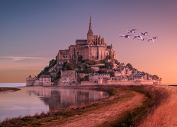 Opactwo św Michała Archanioła na francuskiej wyspie Mont Saint-Michel