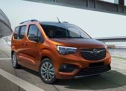 Opel Combo-e Life