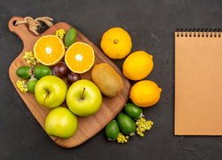 Owoce, Cytrusy, Jabłka, Kiwi, Limonki, Notes, Kredka