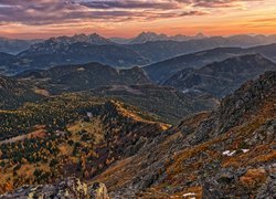 Jesień, Góry, Alpy, Doliny, Zachód słońca, Drzewa, Jeziora, Gmina Hohentauern, Styria, Austria