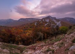 Panorama jesiennych gór Krymskich