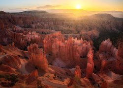 Stany Zjednoczone, Utah, Park Narodowy Bryce Canyon, Kanion, Skały, Wschód słońca
