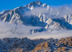 Góry, Alabama Hills, Skały, Mgła, Hrabstwo Inyo, Kalifornia, Stany Zjednoczone