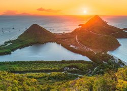 Półwysep, Góry, Morze, Zatoki, Zachód słońca, Pearns Point, Jennings, Wyspa Antigua, Antigua i Barbuda