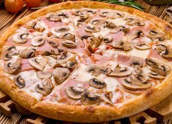 Pizza z serem i pieczarkami