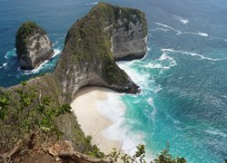 Plaża Kelingking Beach w Indonezji