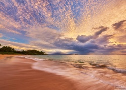 Hawaje, Wyspa Maui, Morze, Chmury, Plaża Makena, Wschód słońca