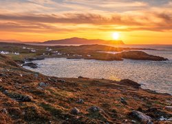 Półwysep Rosguill w Hrabstwie Donegal o zachodzie słońca