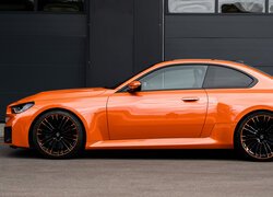 Pomarańczowe, BMW M2 Coupe, Bok