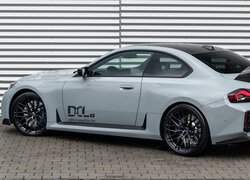 Popielate, BMW M2