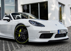 Porsche 718 Boxster by TechArt