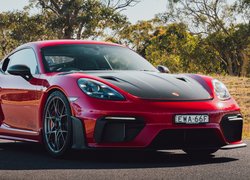 Porsche 718 Cayman GT4 RS Weissach Package