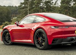 Porsche 911 Carrera GTS rocznik 2021