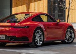 Porsche 911 Carrera, 2020