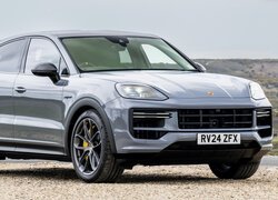 Porsche Cayenne Turbo E Hybryda