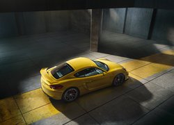 Porsche Cayman GT4, Żółte