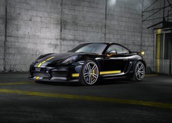 Porsche Cayman GT4