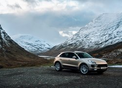 Porsche Macan, Góry