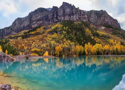 Jesień, Góry, San Juan Mountains, Las, Pożółkłe, Drzewa, Jezioro, Telluride, Kolorado, Stany Zjednoczone