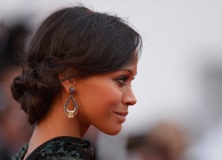 Profil amerykańskiej aktorki Zoe Saldana