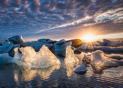 Islandia, Jezioro Jökulsárlón, Lód, Promienie Słońca