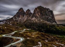 Przełęcz Sella Pass, Góry, Dolomity, Włochy