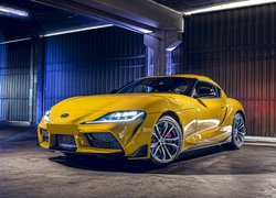 Żółta, Toyota Supra, 2020