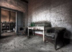 Zaniedbane, Pomieszczenia, Stare, Fotele, Stół, Butelki