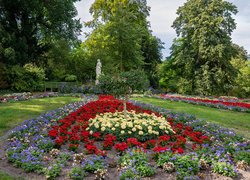 Park, Kwiaty, Drzewa, Rabaty, Posąg, Ławki